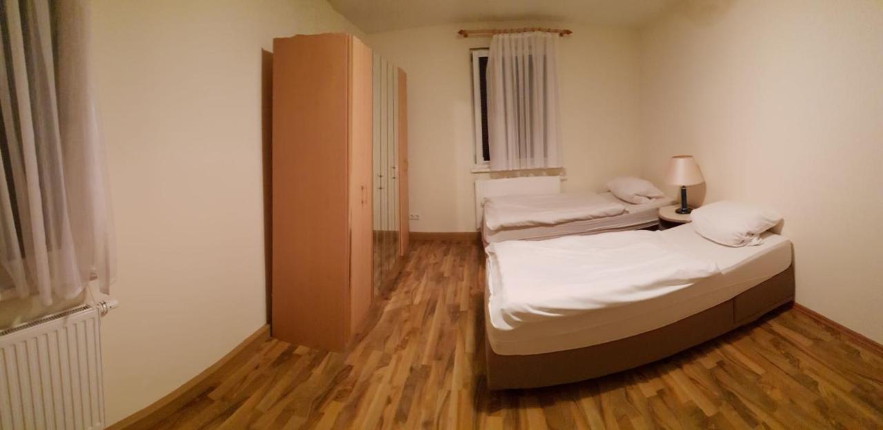 Monteurzimmer Ferienwohnungen Fritsche-Tauberbischofsheim Dittwar Luaran gambar